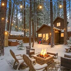 Walk to Bear Mtn Shuttle · Hot Tub & Arcade · 3BR