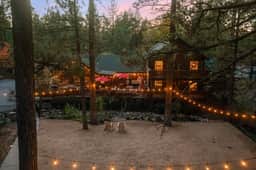 Private Mountain Retreat on 1 Acre. Spa, Firepit. - Image 2