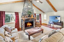 Walk to Snow Summit · 6BR Chalet · Spa & Game Room - Image 3