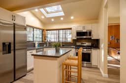 Indoor Spa! Steps to Snow Summit. Fireplaces. BBQ - Image 5