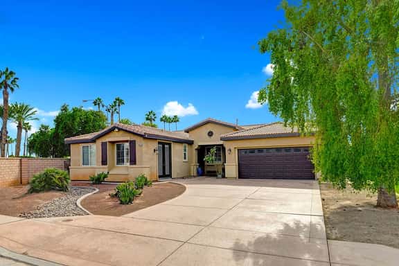 Minutes to Coachella · Pool & Spa · 5BR Sleeps 12 - Image 1