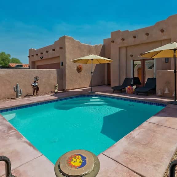 Hacienda Getaway Pool, Hot Tub, & Steps to trails. - Image 1