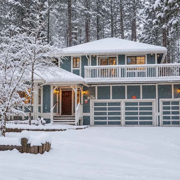 Indoor Hot Tub · Walk to Snow Summit · Game Room - Image 1