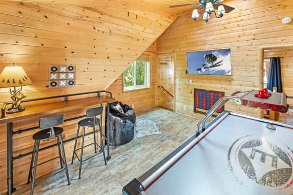 Walk to Lake · 2 Primary Suites · Game Room · BBQ - Image 4