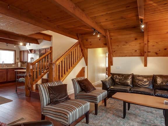 Cabin near Snow Summit, Lake & Village w/Fireplace - Image 4