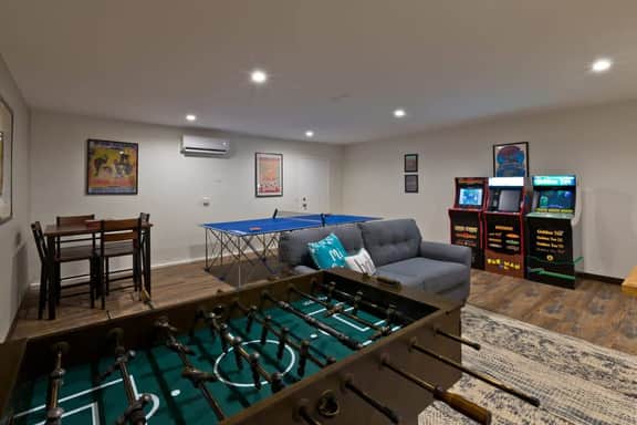 Hacienda Getaway Pool, Hot Tub, & Steps to trails. - Image 4