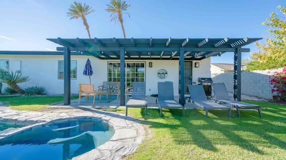Pool and Spa. BBQ. Close to Coachella. EV Charger - Image 5