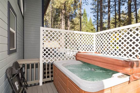 Steps to Snow Summit · Game Room & Spa · 3BR/3BA - Image 3