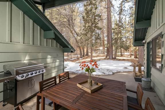 Beautiful Chateau. Fireplace, BBQ, & near Slopes. - Image 2