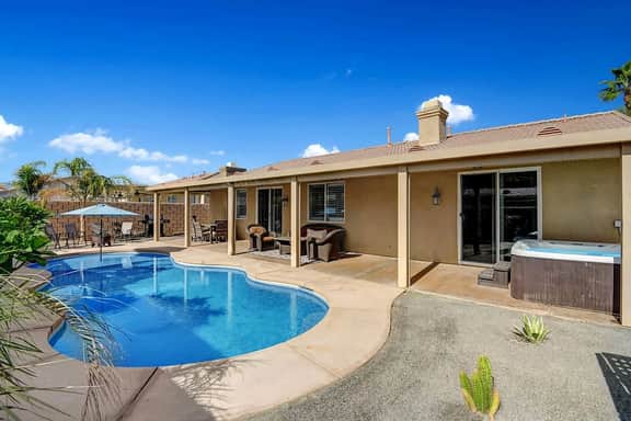 Minutes to Coachella · Pool & Spa · 5BR Sleeps 12 - Image 5