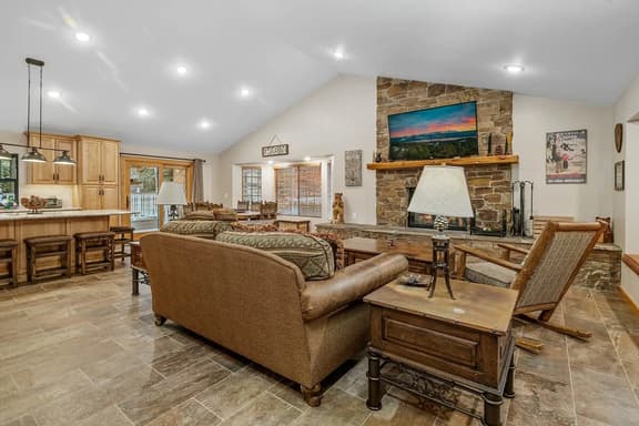 Summit Pines